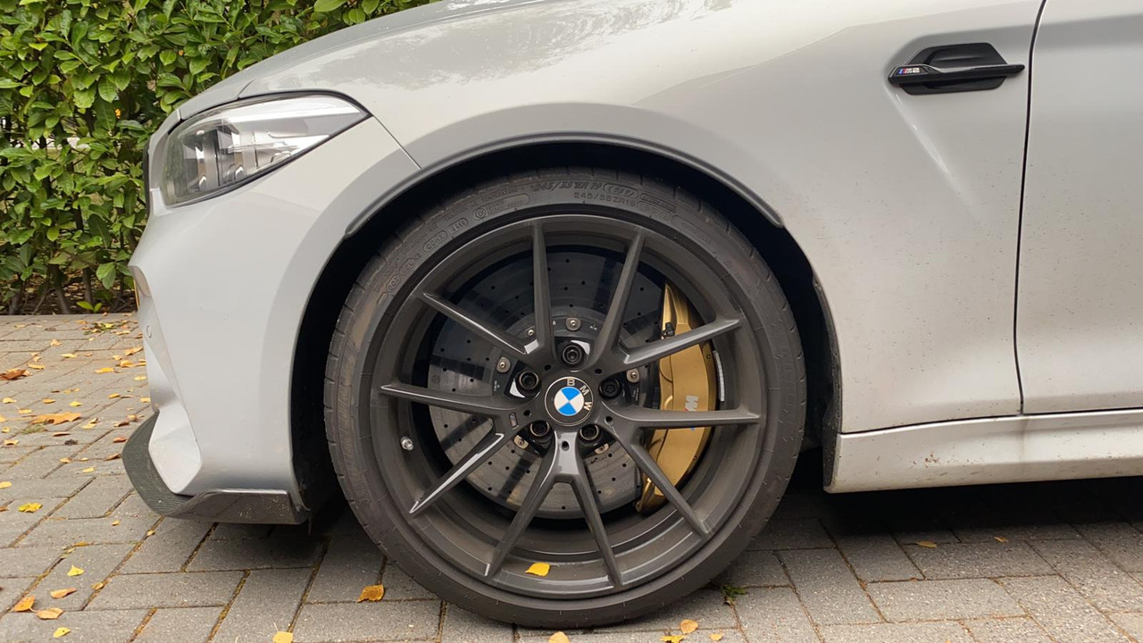 D1F3EB2C-BFBA-46C5-8A89-B300E961EDEA