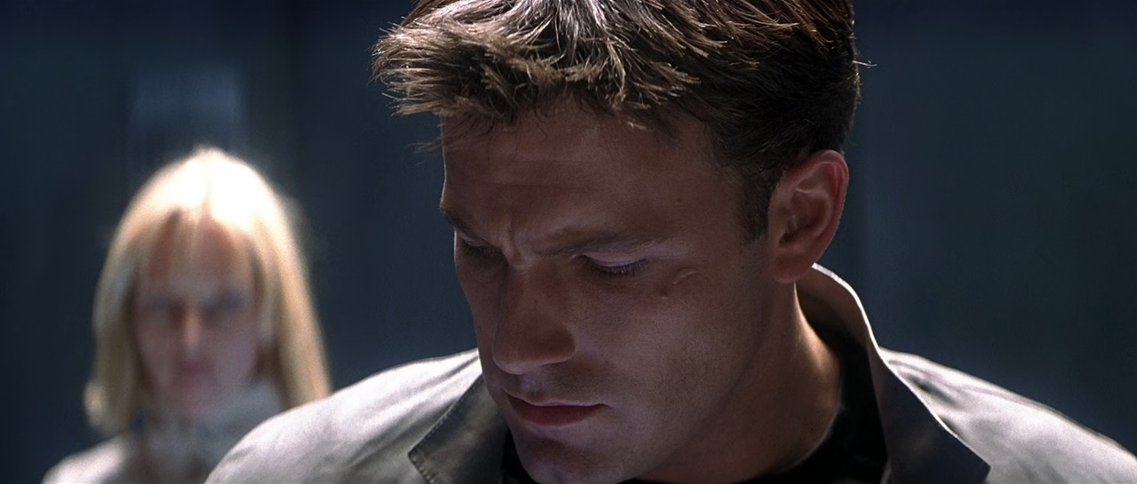 Paycheck 2003 (1080p x265 10bit Tigole).mkv_snap