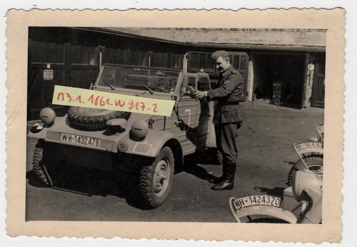 Wehrmacht PKW Kübelwagen KIennung WH-1432478   Maling