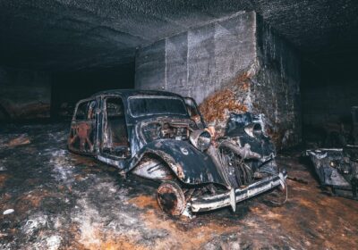 Ubex-79-cimetiere-de-voitures-carriere-traction-400x280
