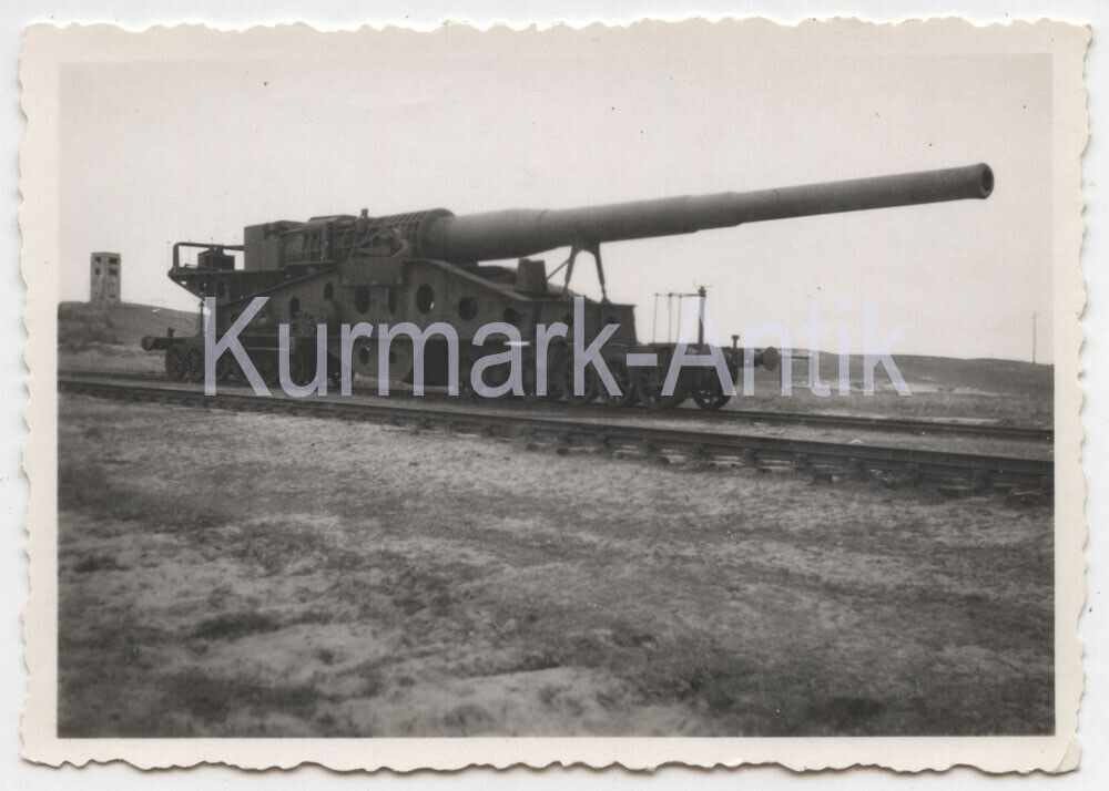 Q251 Foto Wehrmacht Panzer Eisenbahn Geschütz Artillerie Berta im Portrait TOP !
