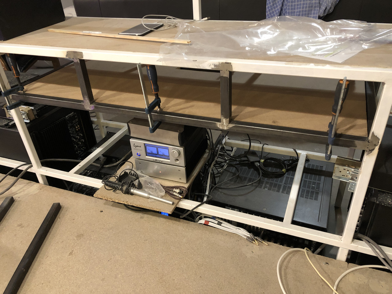 [Image: 200103-AXMD2077.jpg]