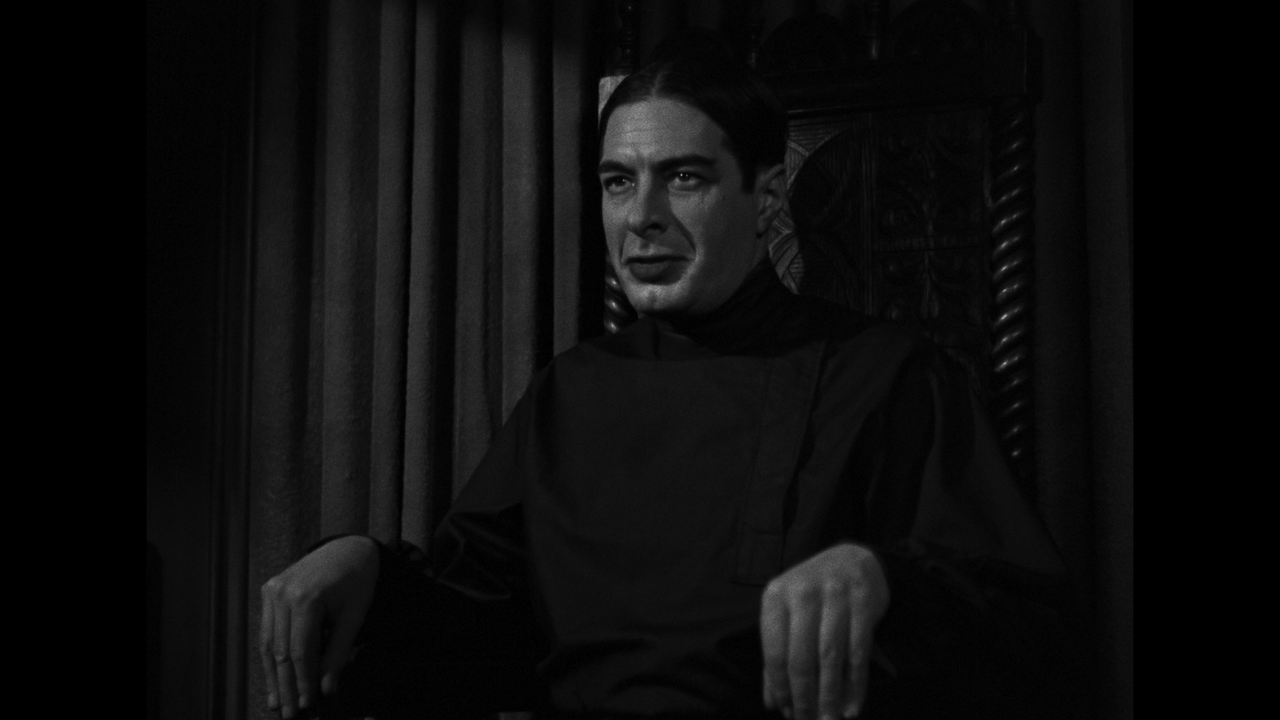 mpv-shot_Draculas.Daughter.1936.2160p.UHD.BDRemux.HDR.HEVC-Нечипорук_00_16_14_0005