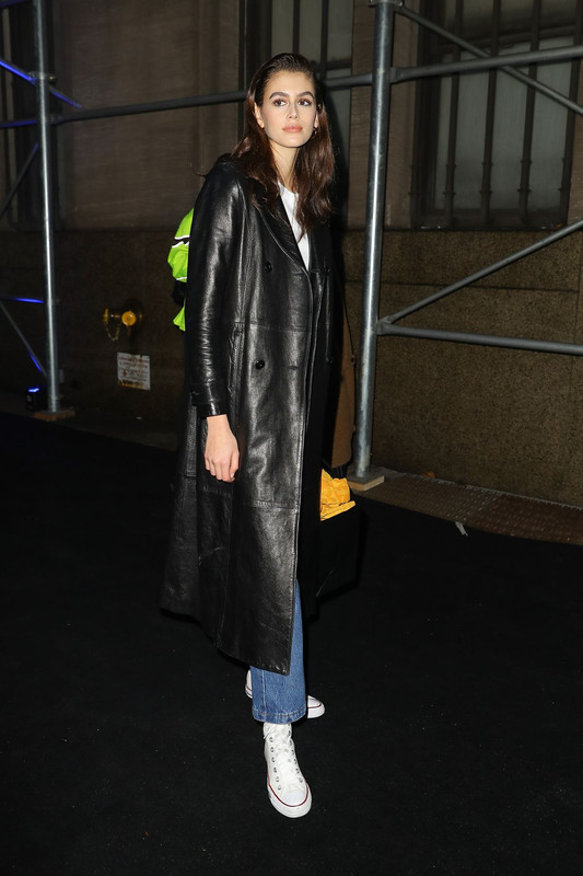 DD5DE211-1DD8-420C-A597-BB27E8AD11B7