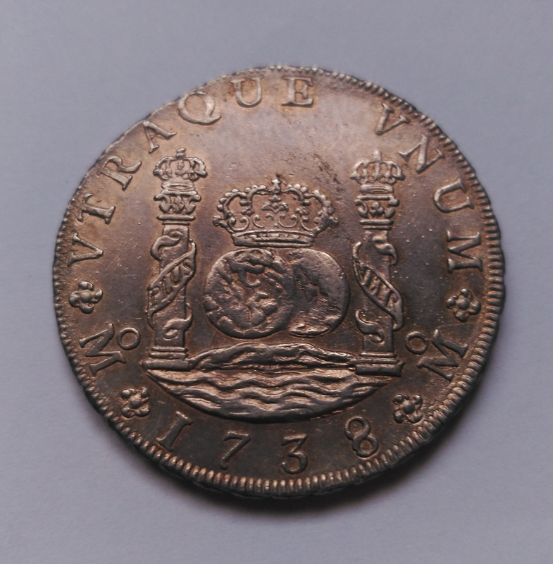 8 Reales columnario de Felipe V. México 1738·MF IMG-20181111-105003