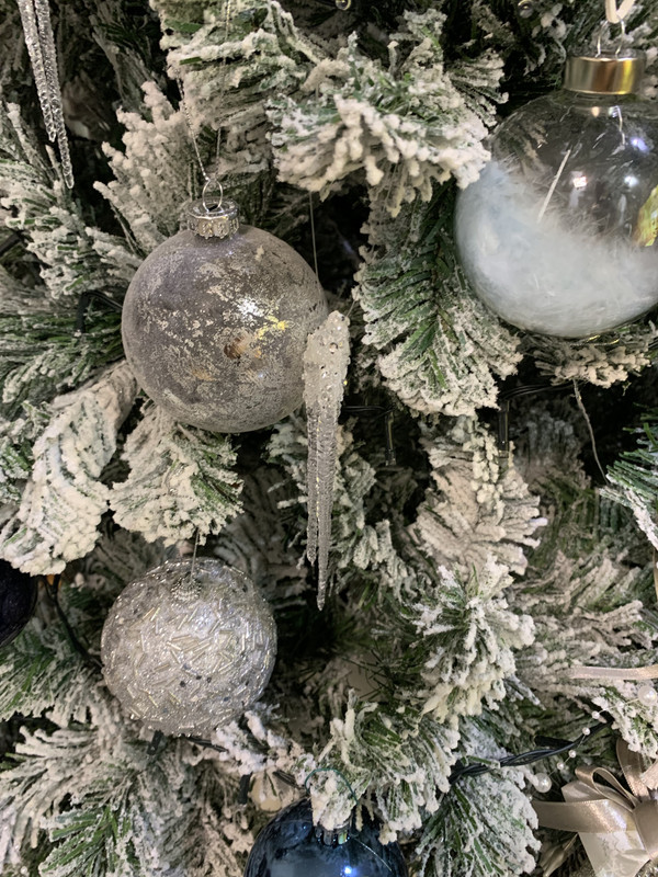 1308259F-39F2-4163-8E5C-8B495BFAAC6C