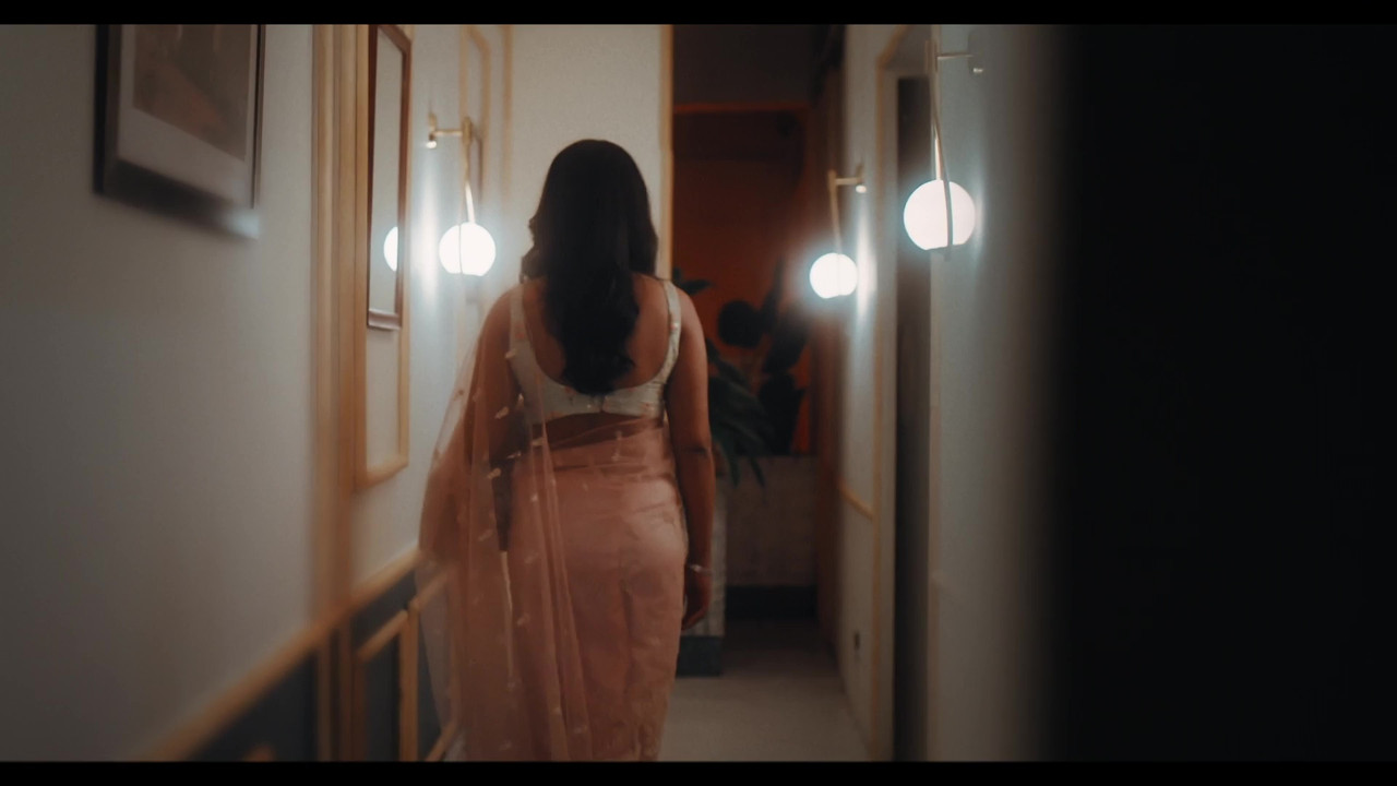 vlcsnap-2025-04-16-23h18m59s427