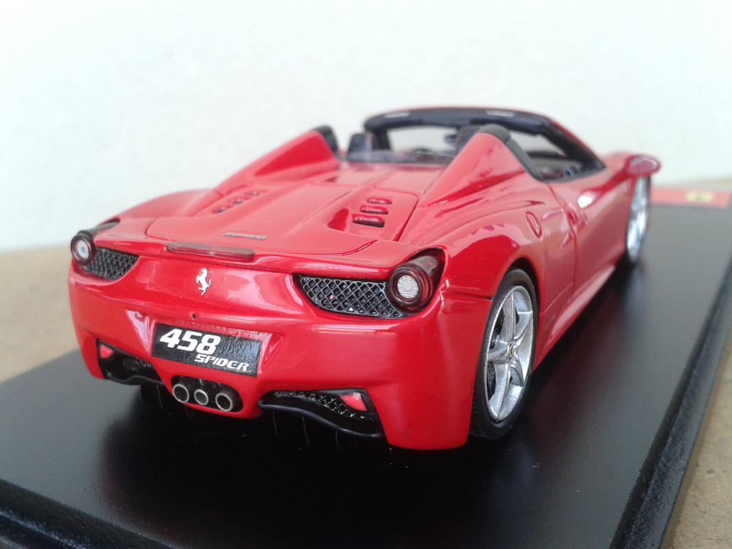 2011 Ferrari 458 Spider (Fujimi) (12)