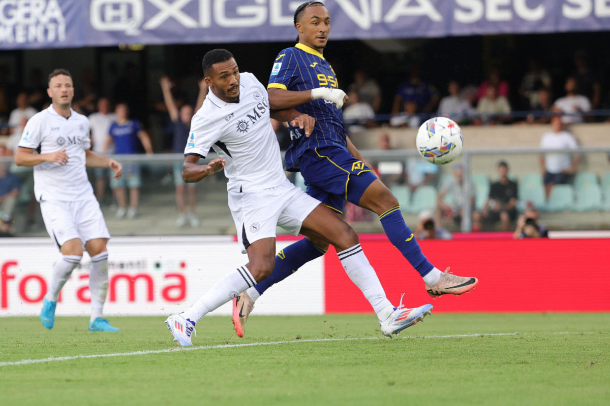 Hellas Verona vs Napoli, 00h00 ngày 01/03