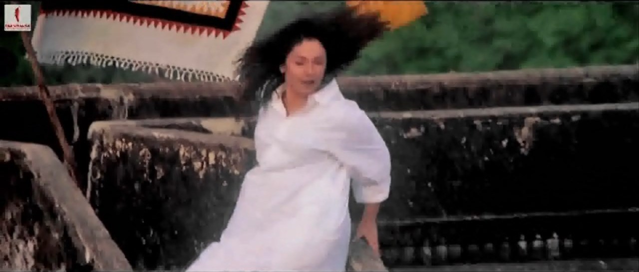 Sequence-01-wmv-snapshot-00-15-664