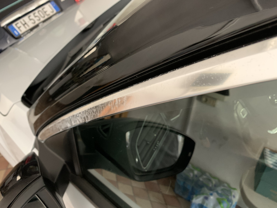 1468C15B-31FA-4060-8196-32455F7A7905