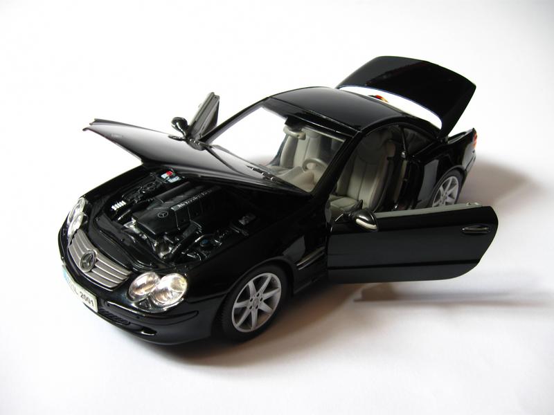 Maisto Mercedes-Benz SL500