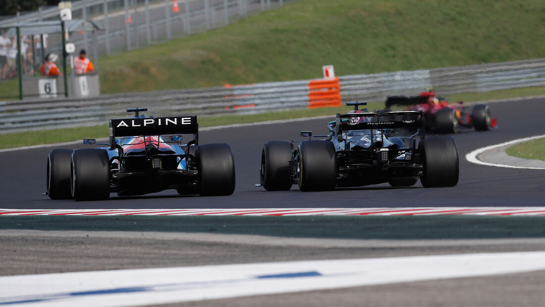 Alonso-Hamilton-GP-Ungarn-2021-Budapest-Rennen--169Gallery-e1a6b30d-1819461