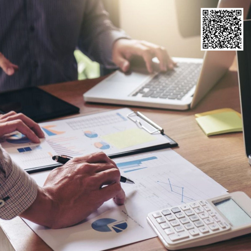What Sets The Top Financial Advisor Firms Apart In Client Service?