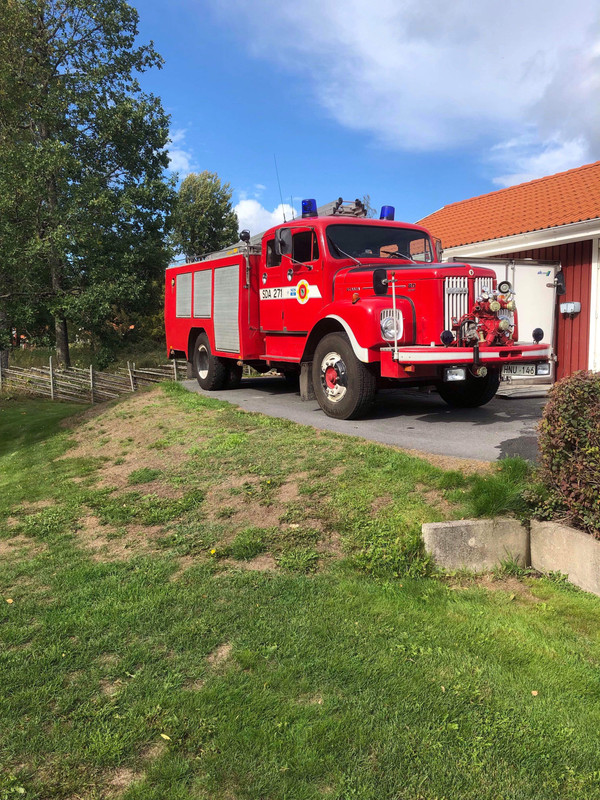 F1800CF5-41DA-44FB-A6F0-46E2D0F15C26