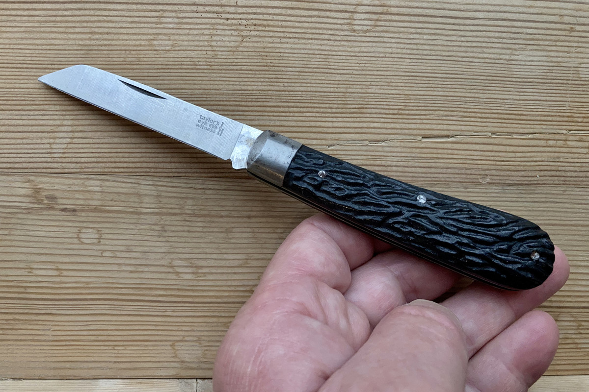 6B3F23FF-C9C3-477B-84F8-6C862E094E18