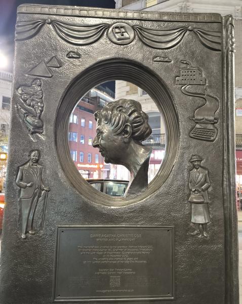 Vuelo a Málaga y después a Londres - Málaga y Londres (154)