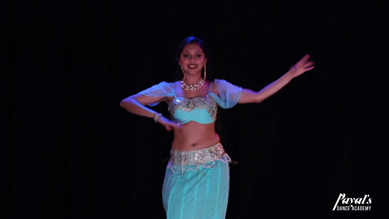 [Image: Sexy-Desi-belly-Dancer-mp4-snapshot-01-05-278.jpg]