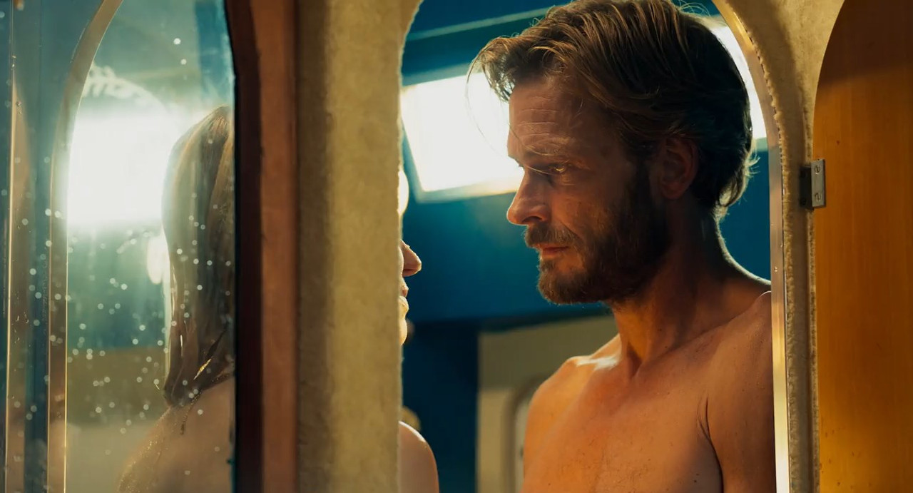 Survive 2024 BluRay [Hindi + Tamil + Telugu + French] 480p, 720p Screenshot