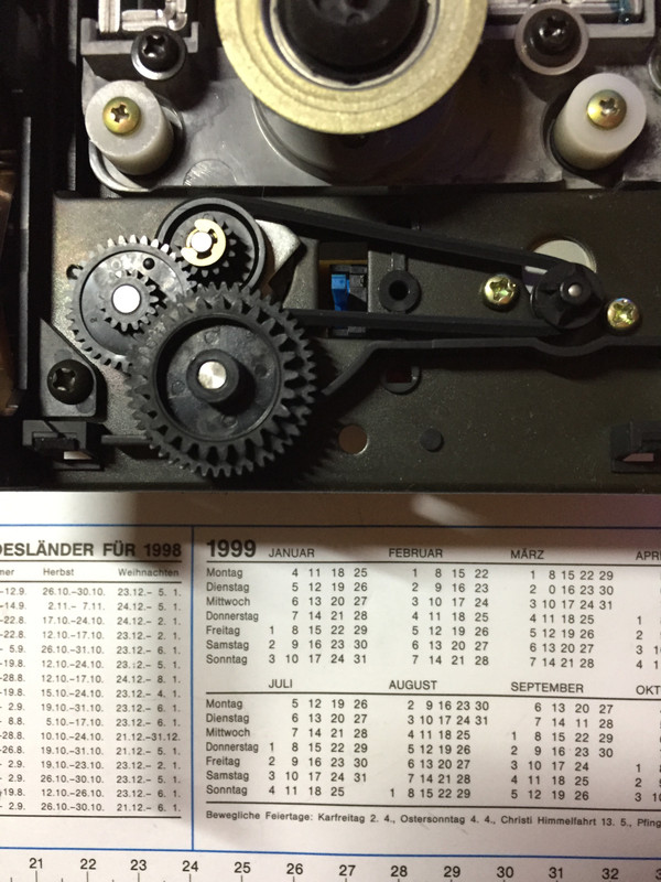 CDP-X339ES_Laufwerk01