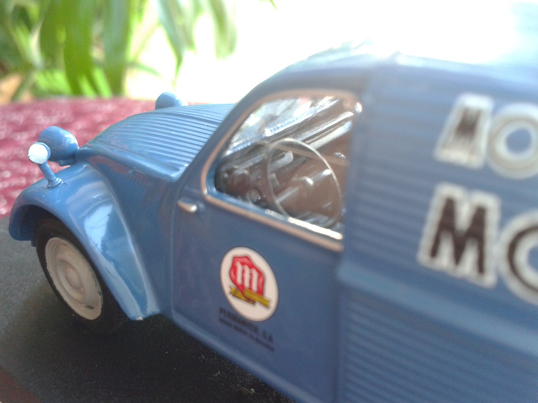 1960 Citroën 2Cv AZU “Montessa” (Ixo – nº 50 Furgonetas de Antaño) (12)