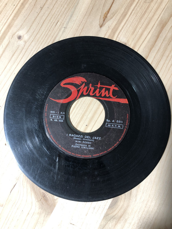 Disco Vinile 45 Giri Mario Costa ed Ezio De Gradi Le Ragazze Di Monticelli Un Soldino Per Il Juke