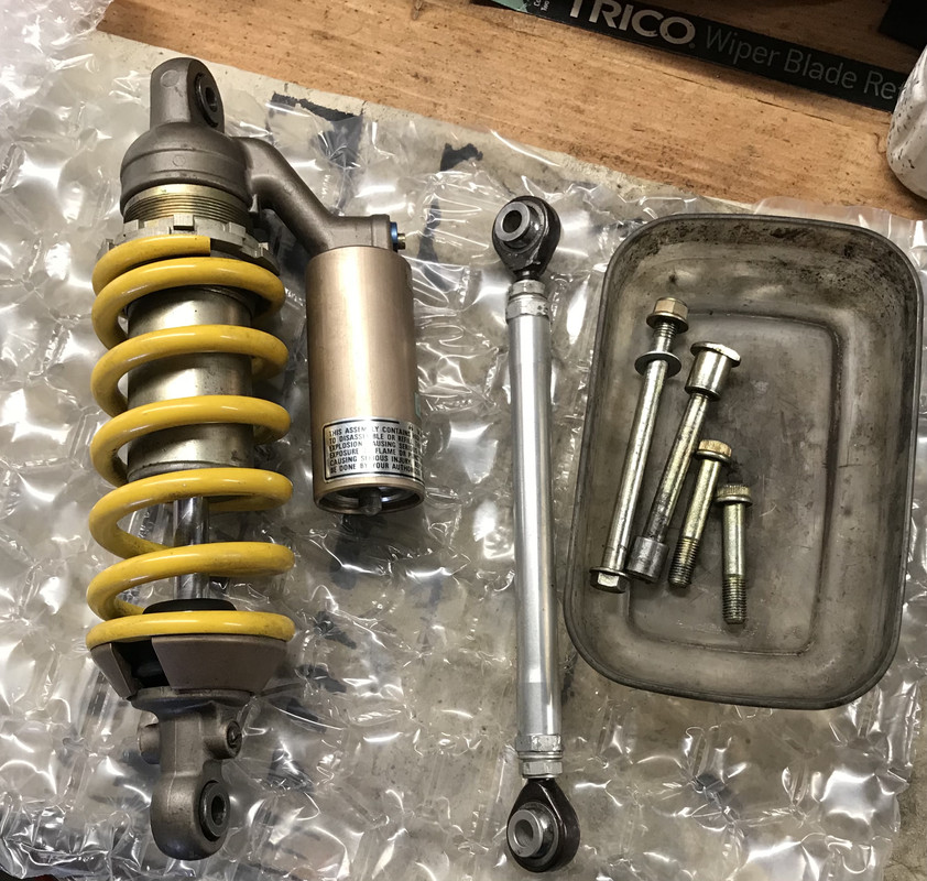 F0FA2F06-CDD9-48DB-AB27-298E8EAF9B23