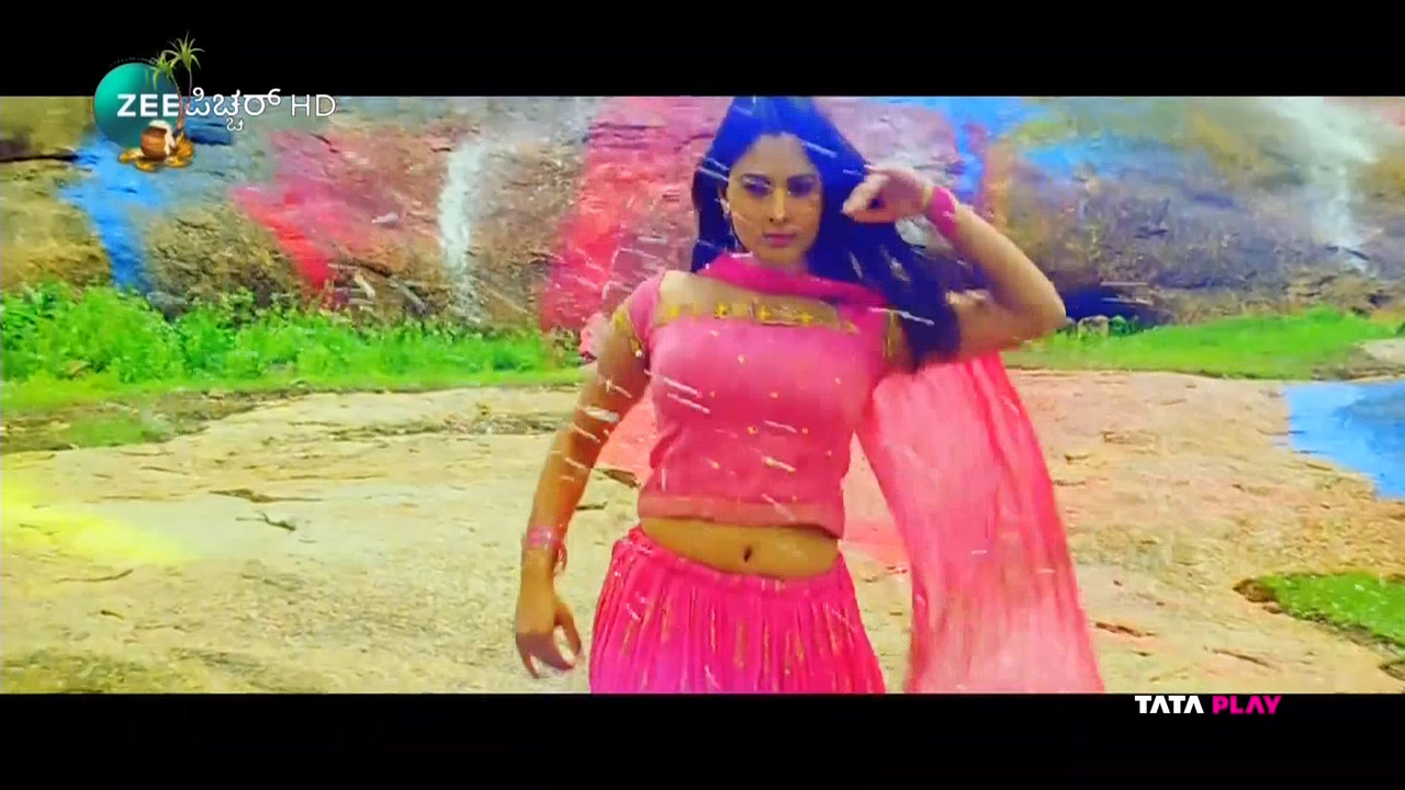 [Image: Ramya-Romantic-Duet-HDTV-1-mp4-20240210-230229-249.jpg]