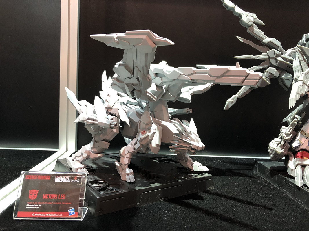 Flame-Toys-Victory-Saber-04