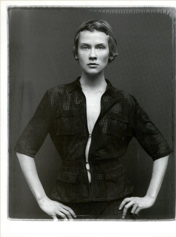 ARCHIVIO - Vogue Italia (February 2001) - People To Watch - 011