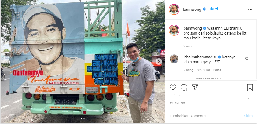 Potret wajah Baim Wong terpampang di badan truk