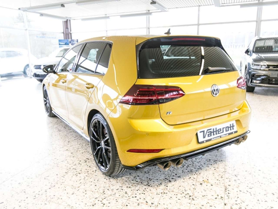 377B4C36-9EF3-4C5A-BC6A-DCD50FBD566E