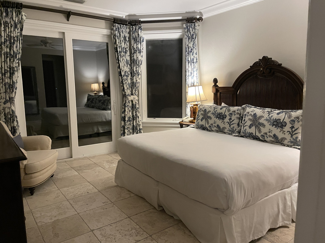 21DCC662-C60C-42BE-B0F9-48C8F093D1BE