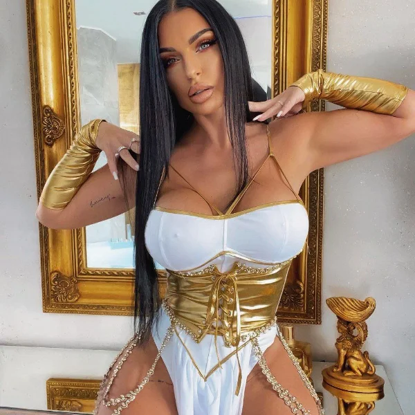 Nadine Kerastas OF