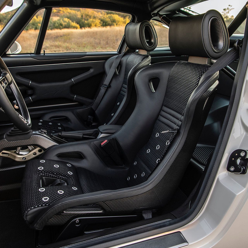 Singer-Vehicle-Design-Thing-1-15.jpg