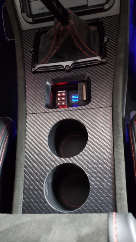 70B6FACA-B976-4940-B72A-EAB75388F863