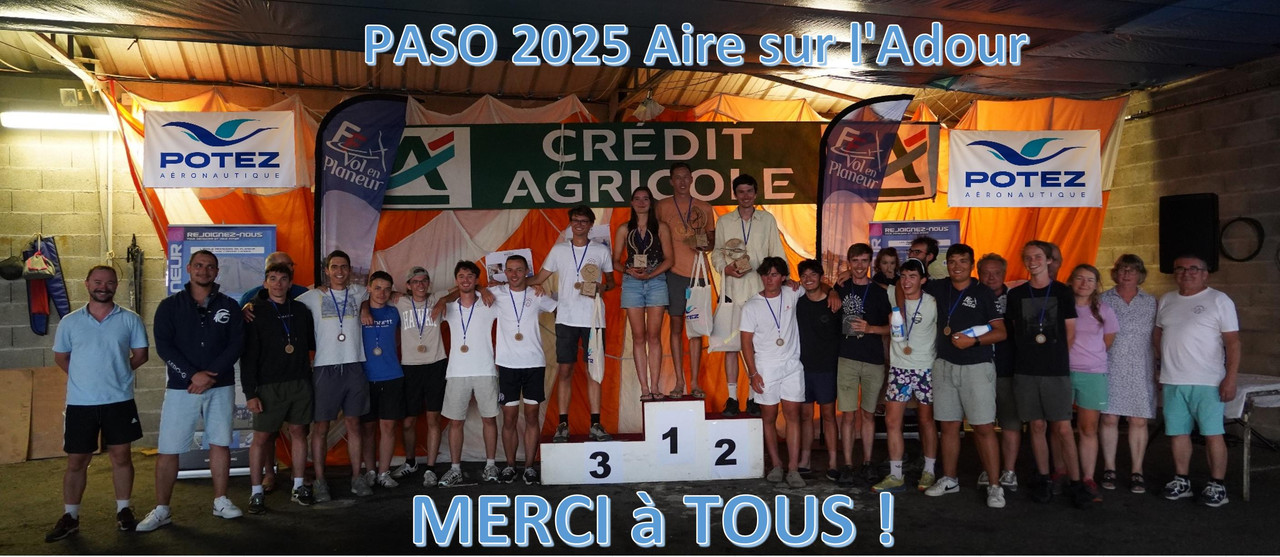 PODIUM-MERCI.jpg