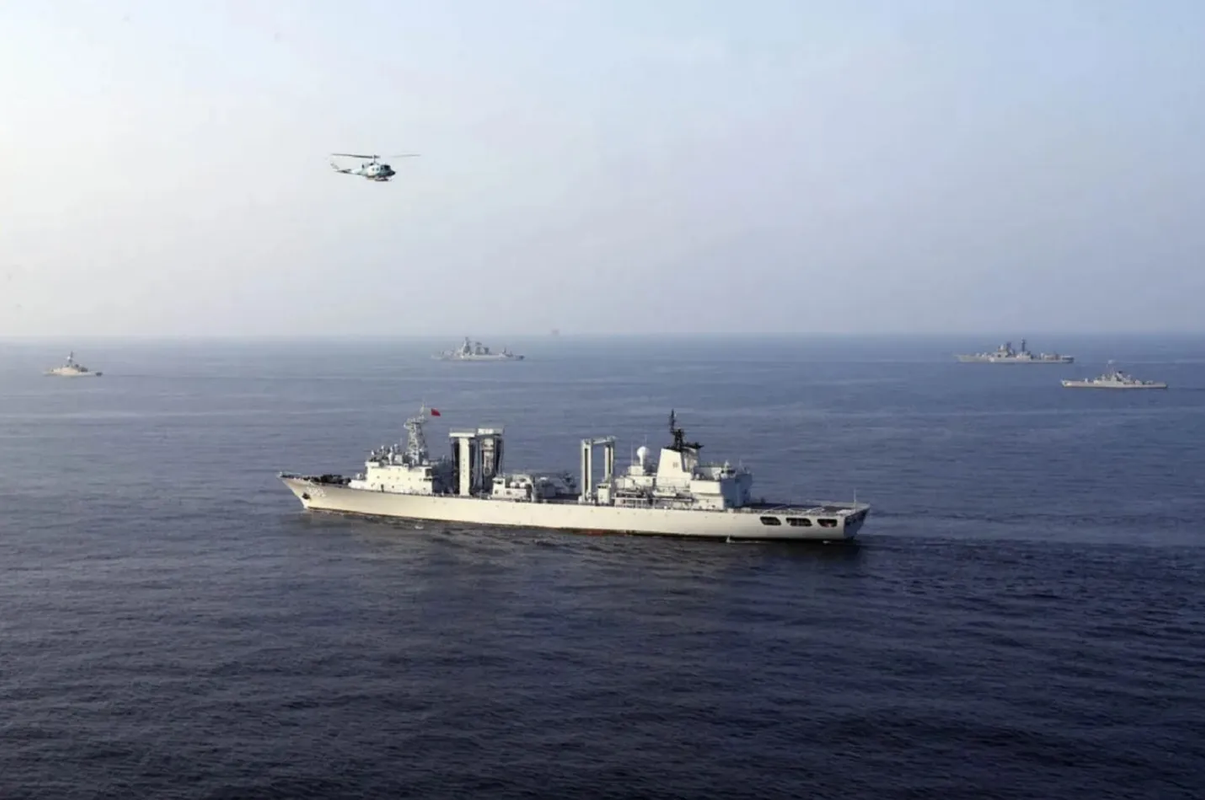 EU y Reino Unido son alertados por Irán sobre 2 barcos espías en el Mar Rojo