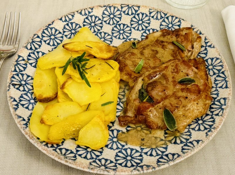 Saltimbocca di vitella con patate al forno
