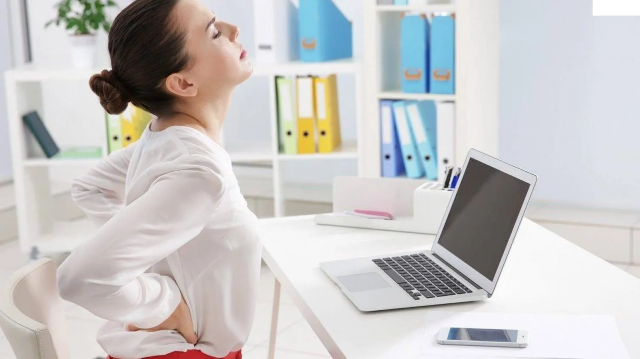 ¿Qué beneficios trae adoptar una buena postura?