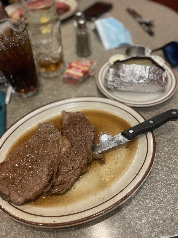 9943DFD8-4FDC-4AA8-AFC2-2458BCBC38AF