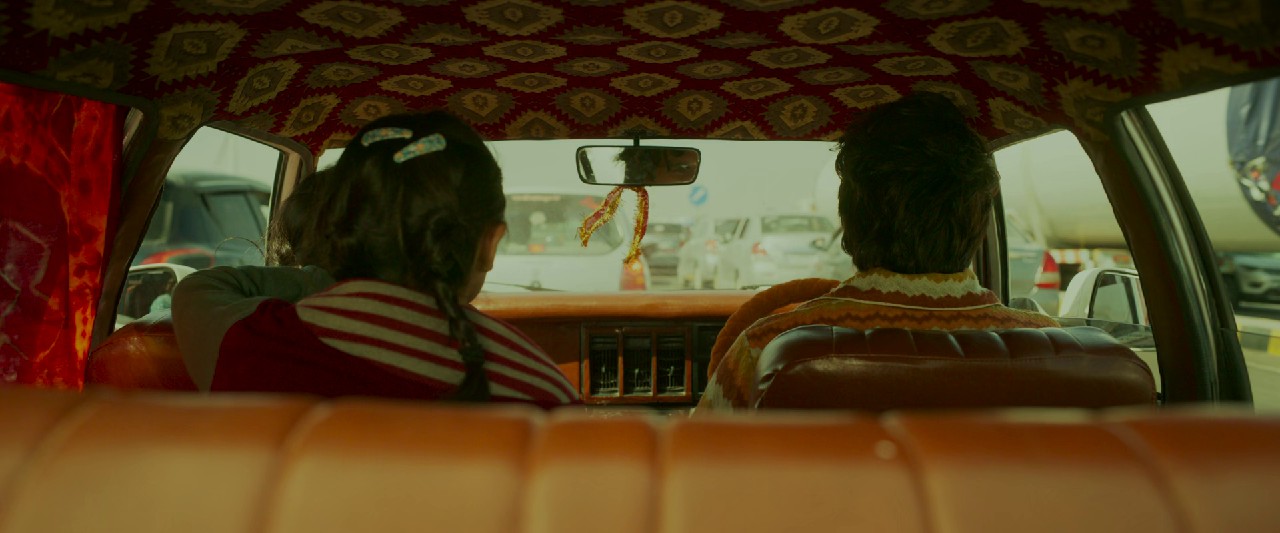 Jayeshbhai-Jordaar-2022-AMZN-WEB-DL-Hindi-1080p-HEVC-DDP-5-1-ESub-mkv-0001