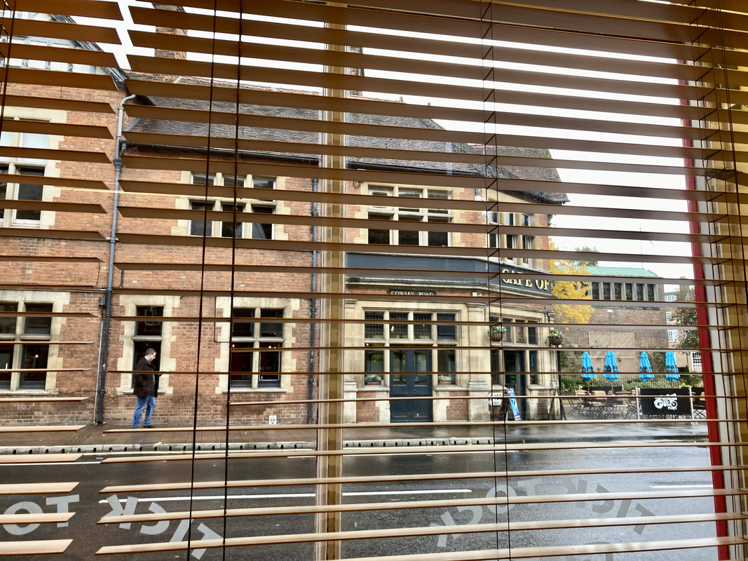 6747BB93-CD10-4D75-84A1-8F61EF5147C2