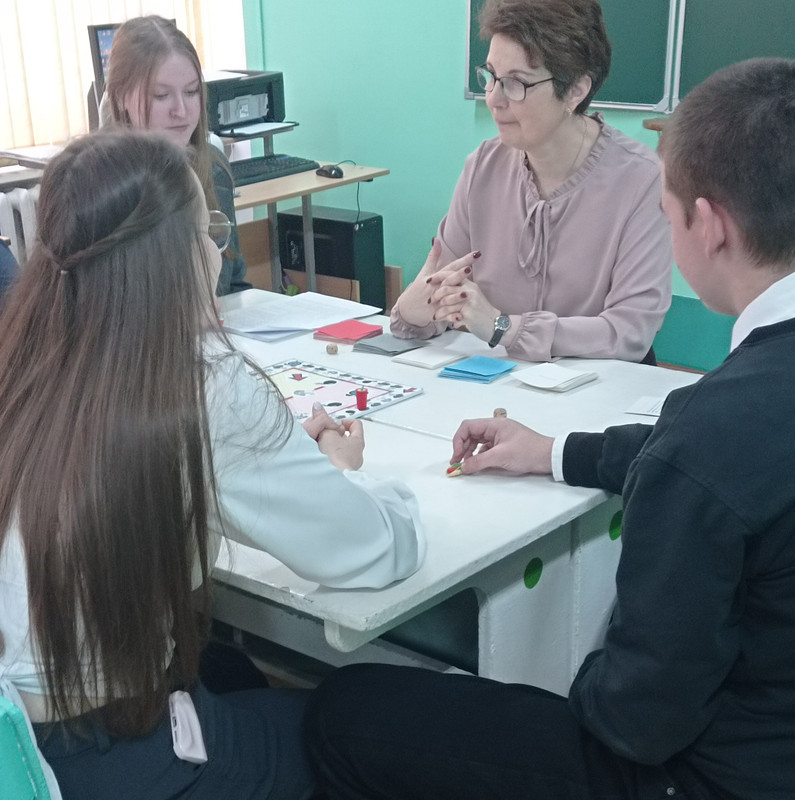 Н.В.Вельмович педагог-психолог  СОШ № 7  предсавляет  игровую технологию Конфликту. Нет