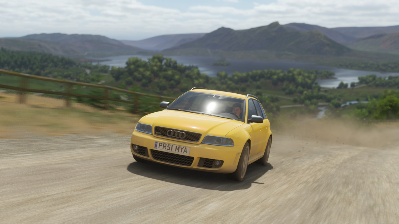 FH4-Audi-RS4-Avant-B5-14.png