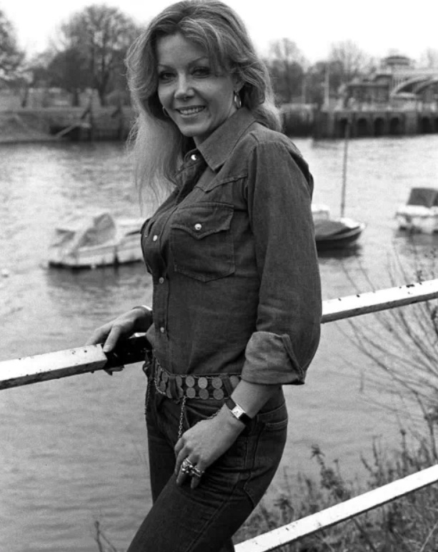 ingrid_pitt_b65