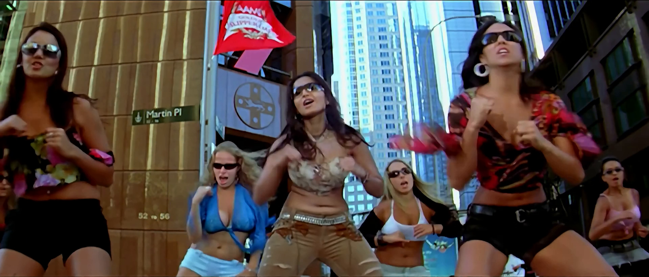 Anushka Shetty Title 4K Song from Okka Magadu2025-04-24 18-21-23-083-136