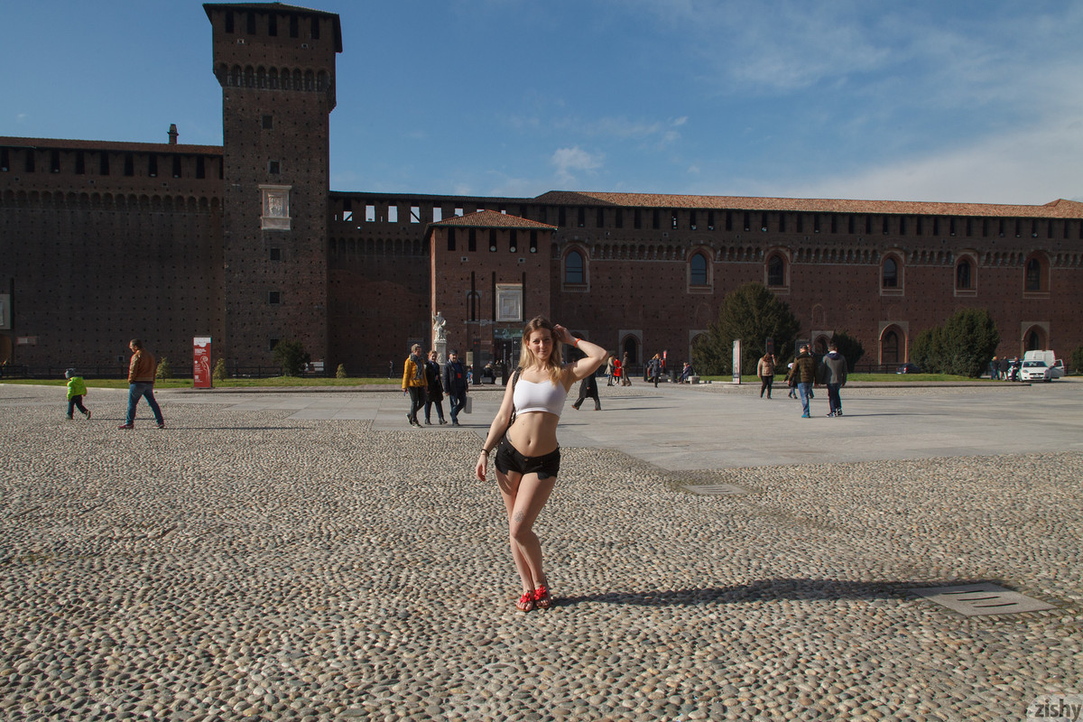 full_018_1453060923156887