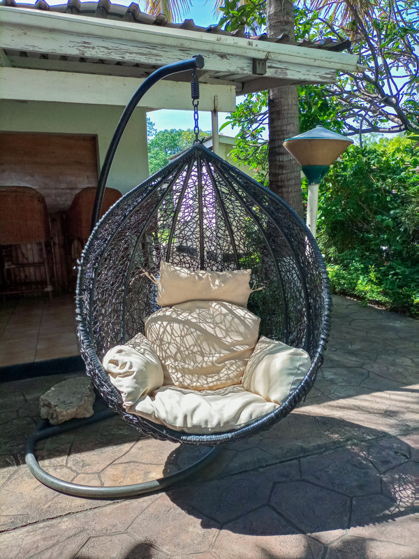 Cocoon Chair - Sungeni Cottage