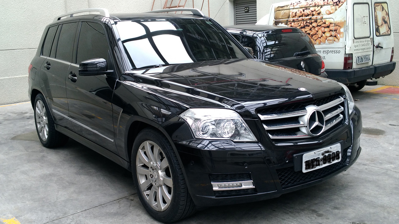 X204 GLK 300 2011/2012 - R$ 73.000 2